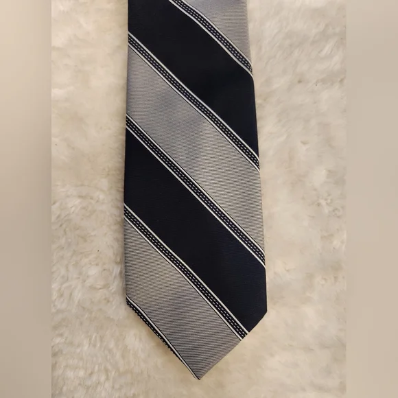 Pierre Cardin Blue Striped Tie - Picture 6 of 11